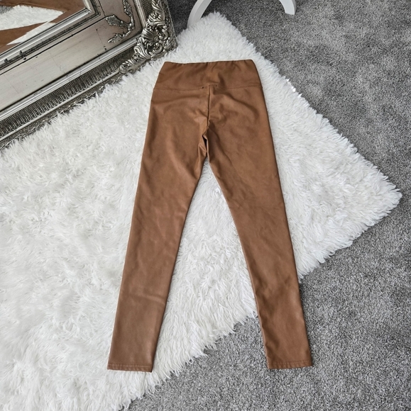 Bagatelle Collection Faux Leather Leggings. Size Small. New without tags. - Picture 5 of 10